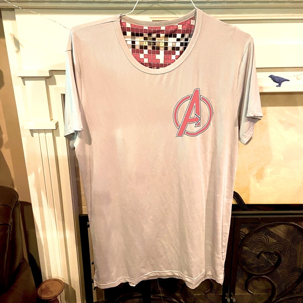 Avengers Shirt, Size XL